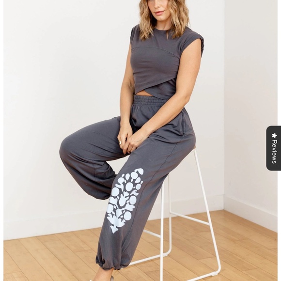 FP Movement by Free People Hot Shot Logo Crossover Set Dark Shadow Combo sz S NW - Picture 3 of 10